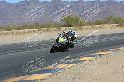 media/Mar-24-2025-Moto Forza (Mon) [[57ce5c5cff]]/1-Advanced Group/Session 3 (Turn 6 Inside)/